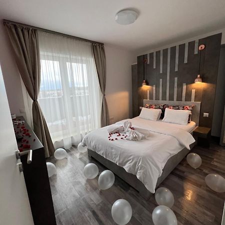 Moncler Residence Brasov Bagian luar foto